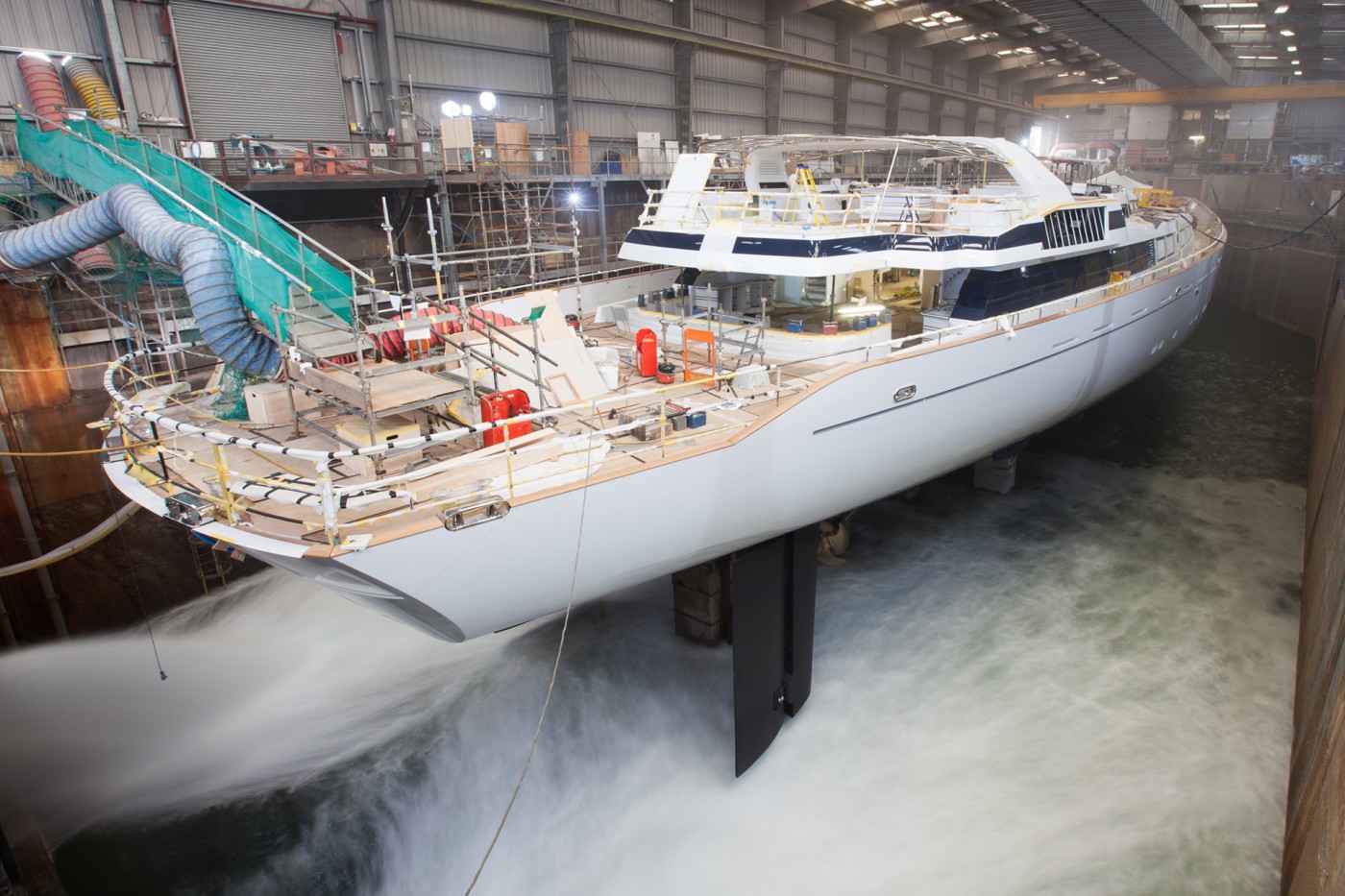 Yacht M5, Vosper Thornycroft CHARTERWORLD Luxury Superyacht Charters